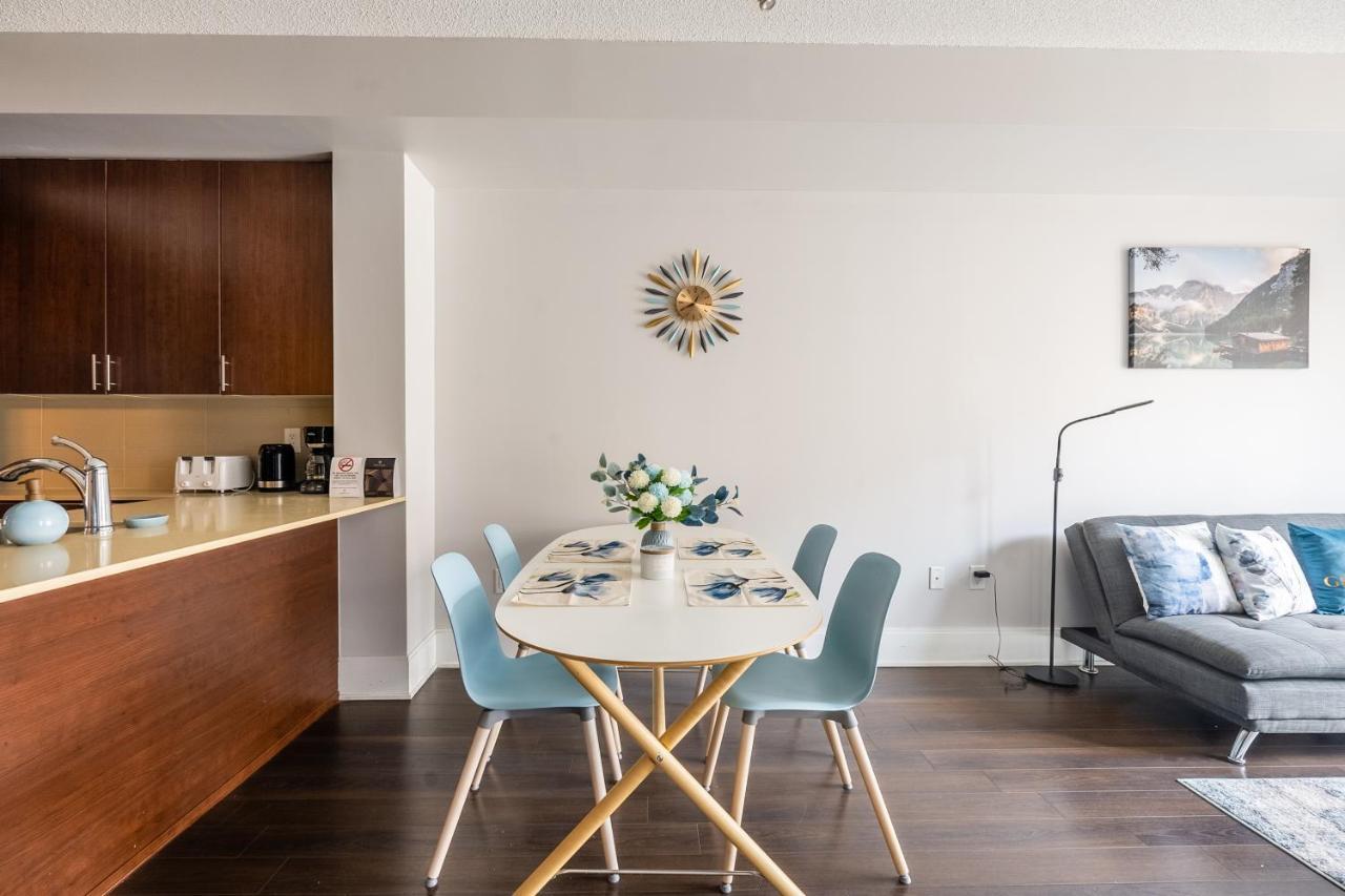 Beautiful Condos In The Heart Of Downtown By Globalstay Toronto Luaran gambar