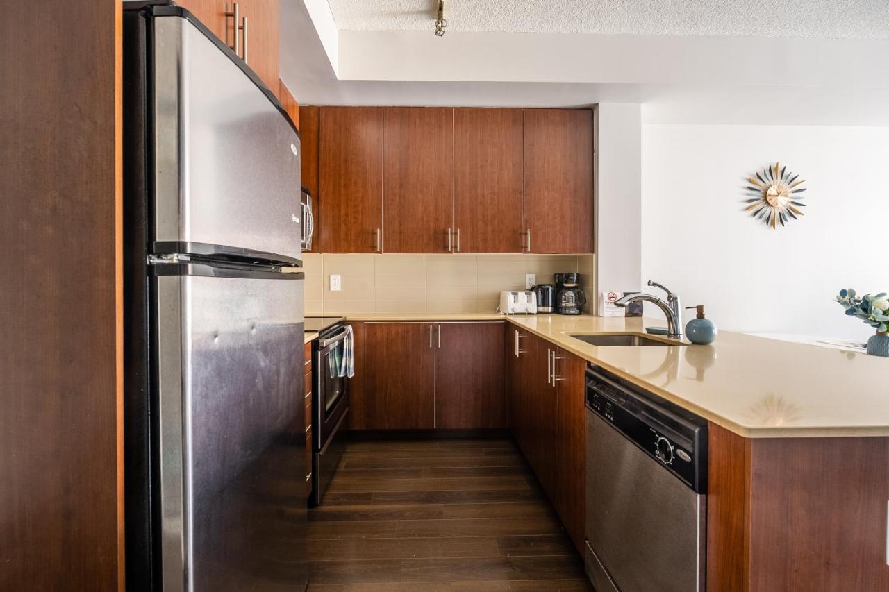 Beautiful Condos In The Heart Of Downtown By Globalstay Toronto Luaran gambar