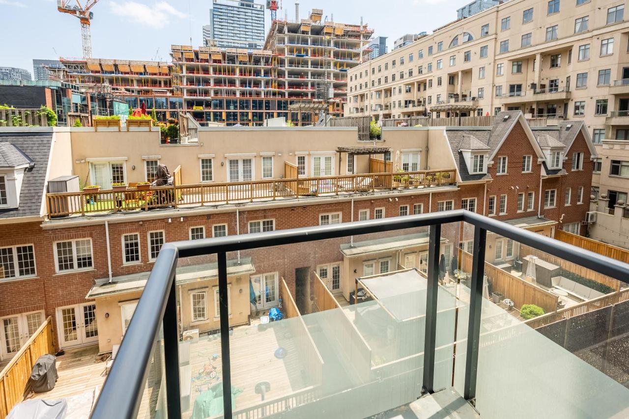 Beautiful Condos In The Heart Of Downtown By Globalstay Toronto Luaran gambar