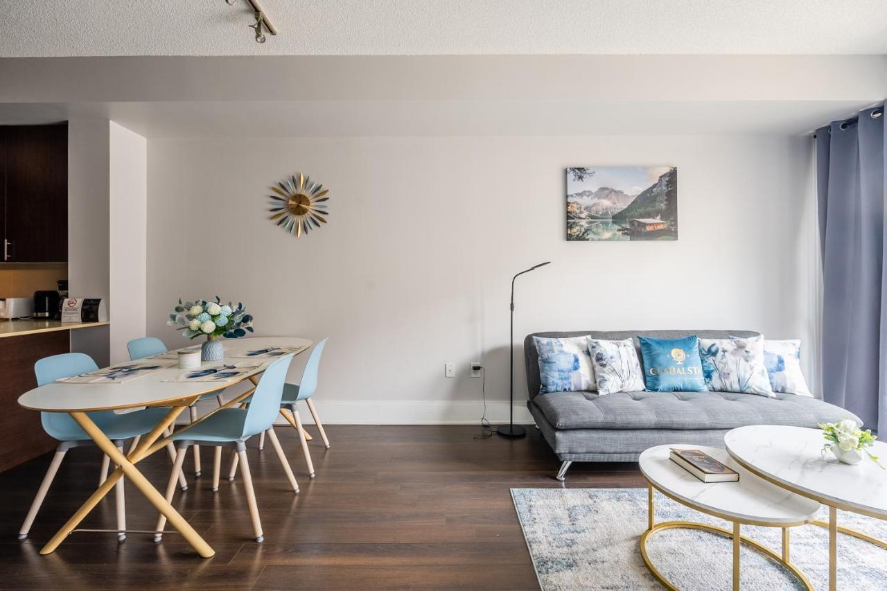 Beautiful Condos In The Heart Of Downtown By Globalstay Toronto Luaran gambar