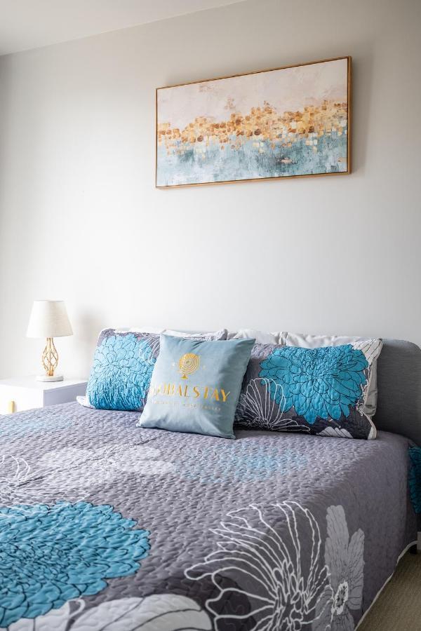 Beautiful Condos In The Heart Of Downtown By Globalstay Toronto Luaran gambar
